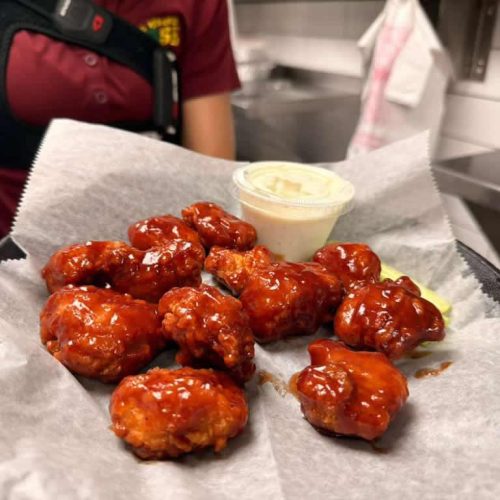 BONELESS CHICKEN WINGS